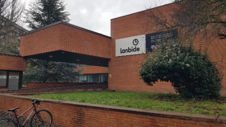 Fotografía de la sede de los Servicios Centrales de Lanbide